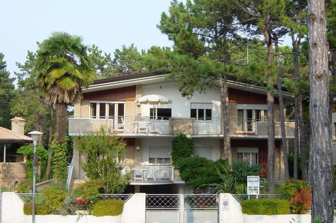 Villa Anny Lignano Sabbiadoro Exterior foto